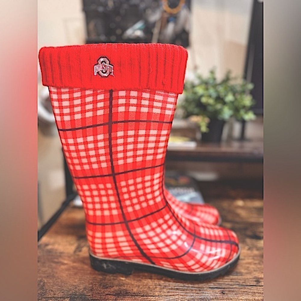 The Ohio State University OSU Buckeyes Red Plaid Rainboots size S (7/8)